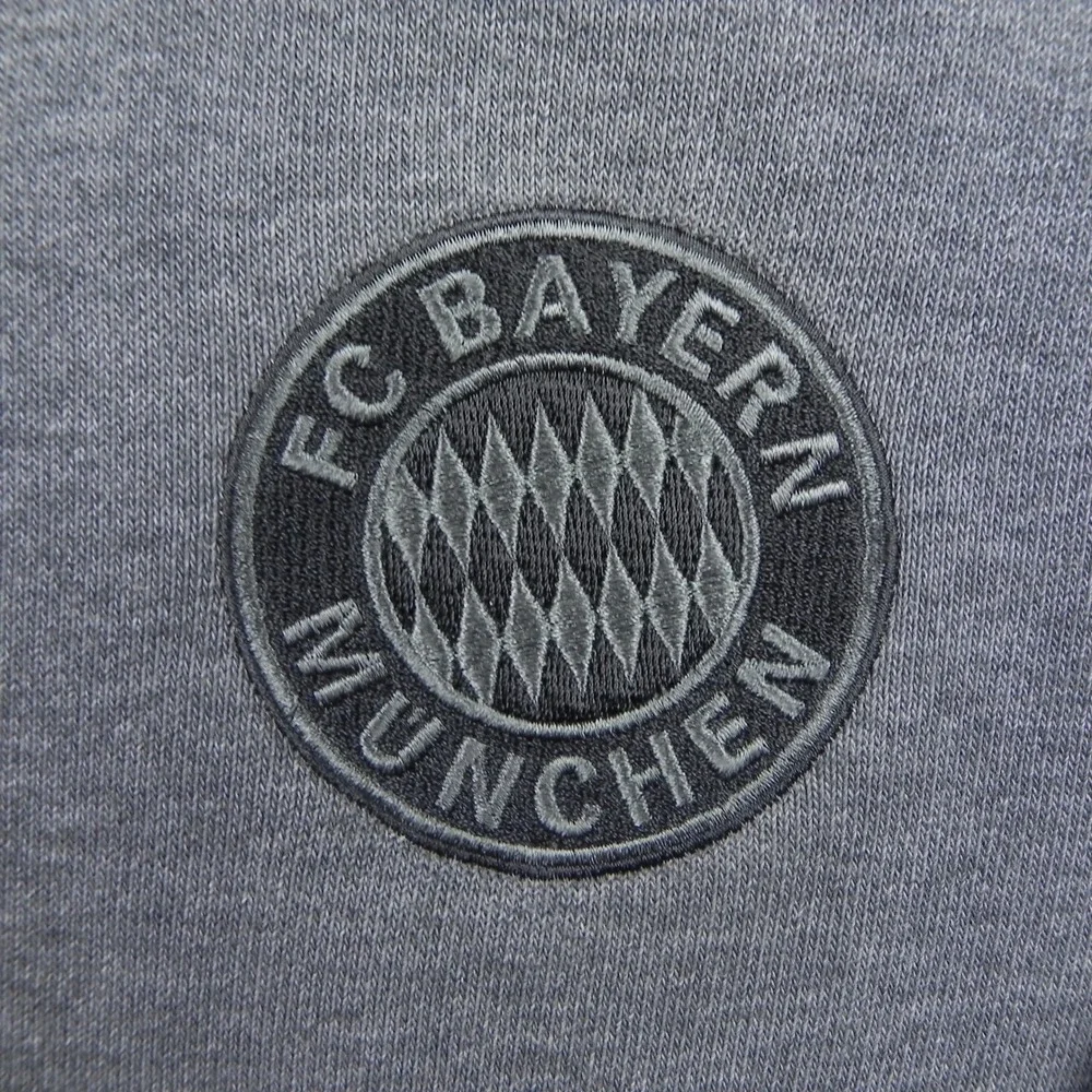 Adidas FC Bayern Munchen Sweatshirt Mens Medium Gray Crewneck Pullover Soccer